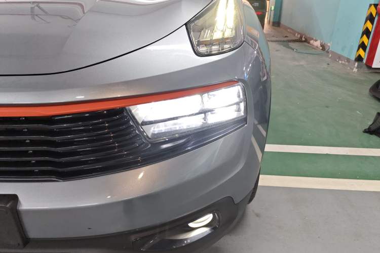 Used Lynk & Co 01 2019 2.0T Two-Wheel Drive Zhaopu Version China VI Standard
