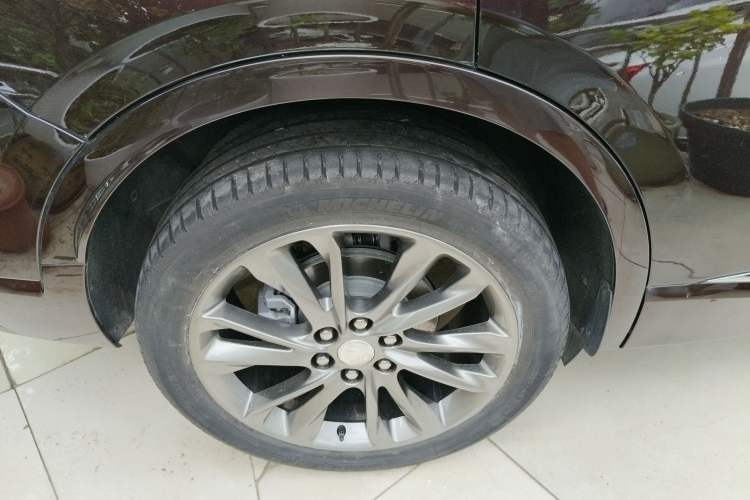 Used Buick Enclave 2020 28T All-Wheel Drive Avenir
