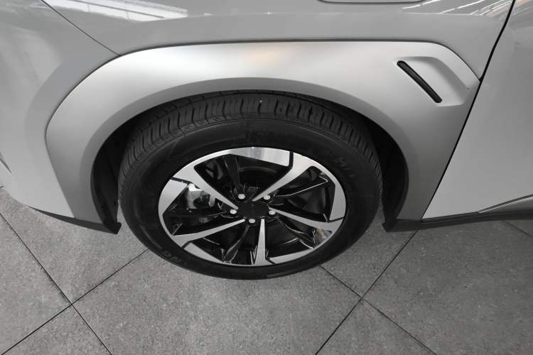 Used AION Y 2023 Younger Star Edition
