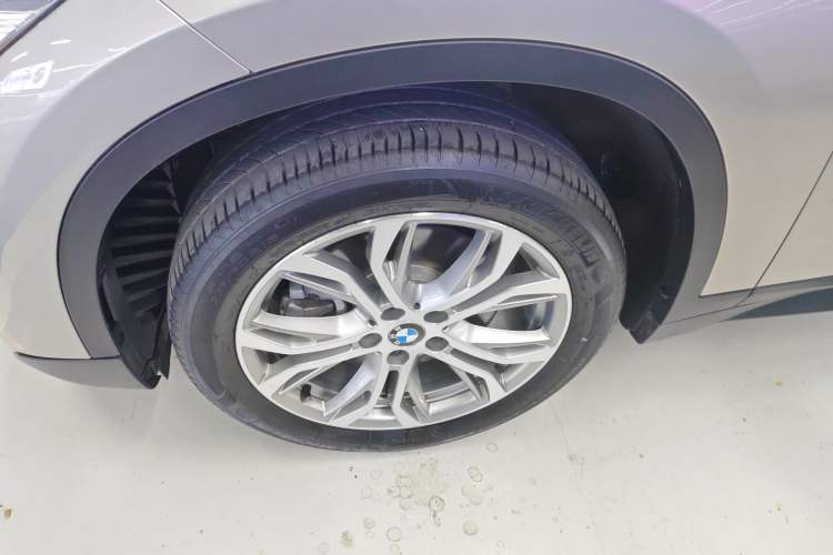 Used BMW X1 2018 sDrive20Li Leading Model