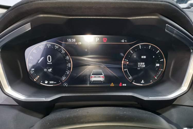 Used Lynk & Co 01 2021 2.0TD Two-Wheel-Drive Pro Trim
