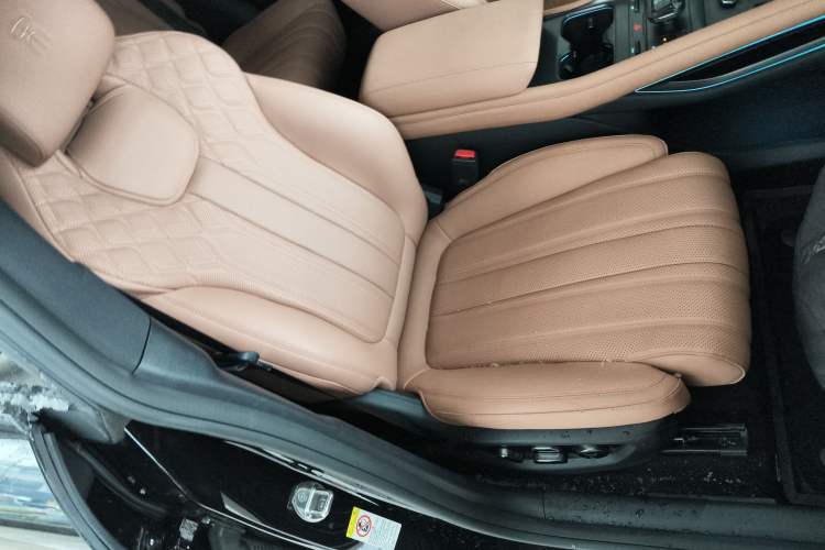 Used BYD Song L EV 2025 Intelligent Driving Version 662 km LiDAR Excellence Edition