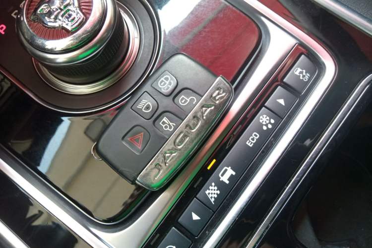 Used Jaguar XFL 2020 XFL 2.0T P200 Two-Wheel-Drive Elite Edition