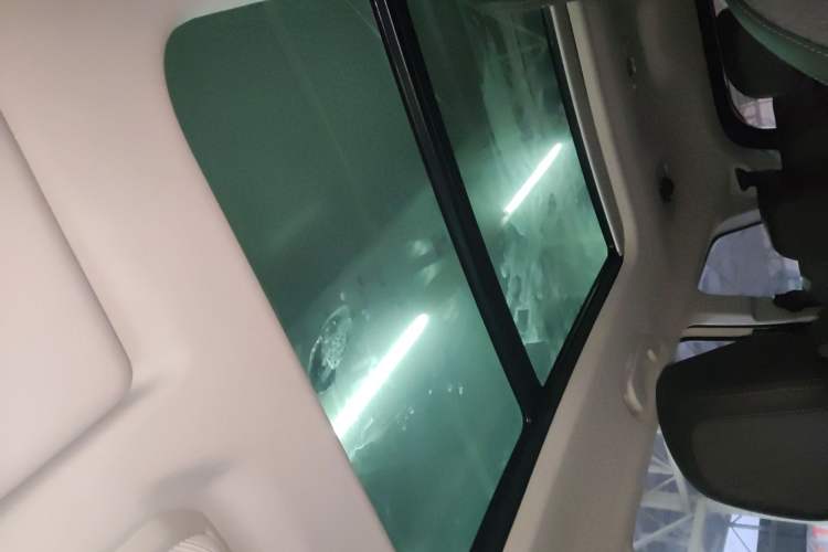 Used Peugeot 5008 2017 380THP 7-Seater Elite Edition
