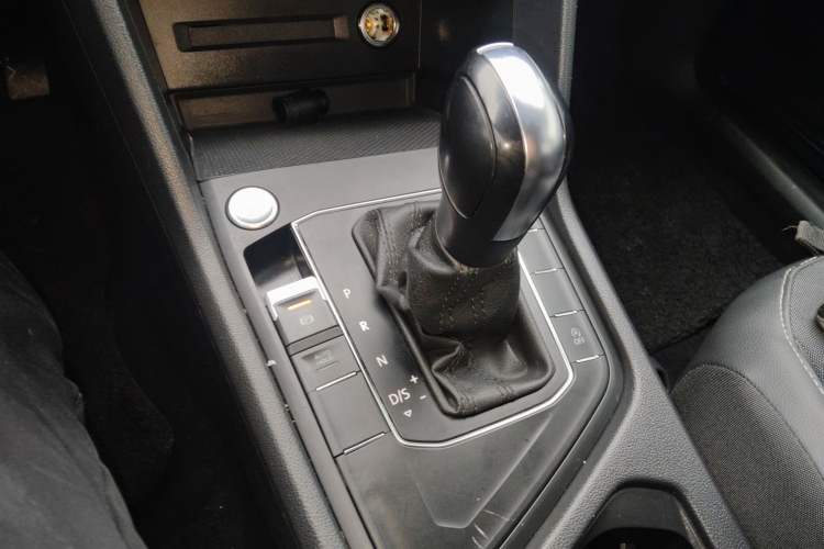 Used Volkswagen Tiguan L 2023 330TSI Automatic Two-Wheel Drive Comfort Edition
