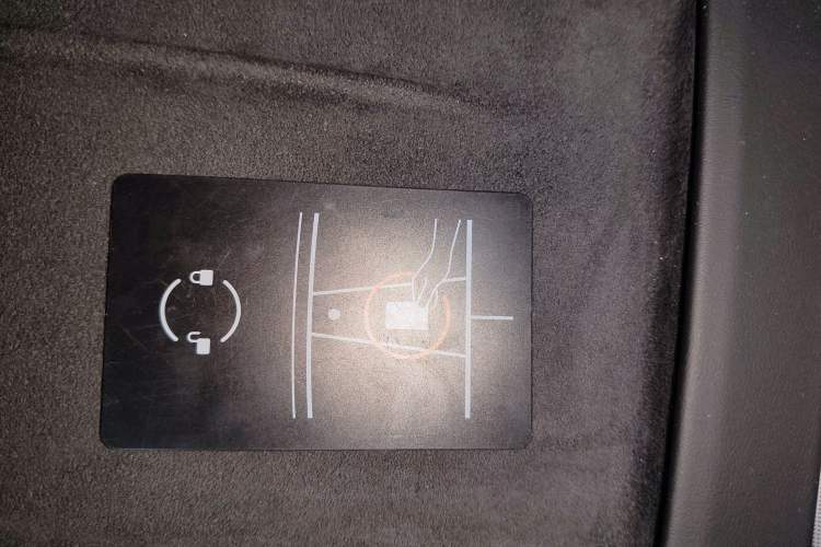 Used Tesla Model 3 2023 Rear-Wheel-Drive Version
