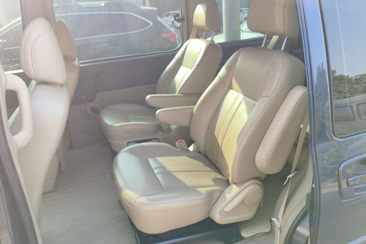 Used Buick GL8 2014 2.4L Executive Edition
