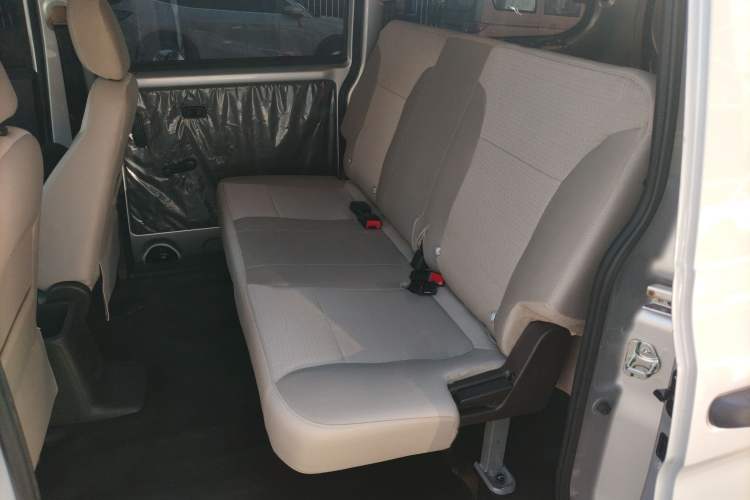 Used Wuling Hongguang V 2022 1.5L Jingqu Edition Electric-Assist LAR