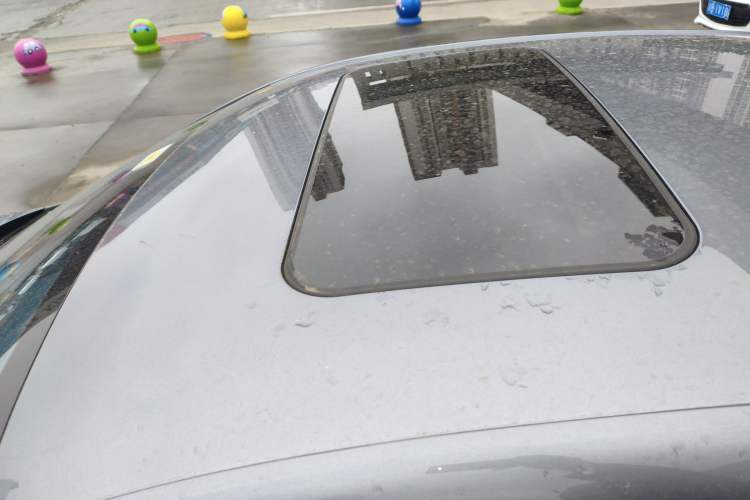 Used Roewe i5 2021 1.5L CVT Starry Edition