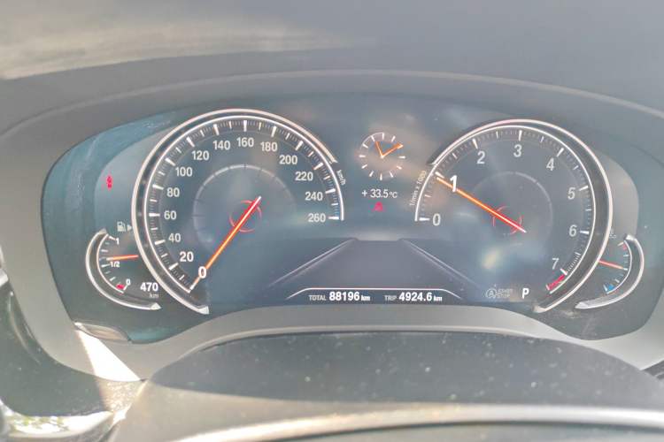 Used BMW 5 Series 2018 Facelifted 530Li Luxury Edition Premium Package
