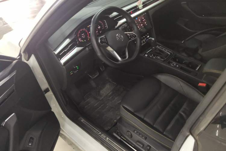 Used Volkswagen FAW-Volkswagen CC 2024 380TSI Striking Edition