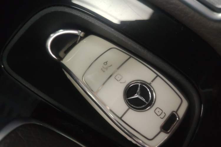 Used Mercedes-Benz GLE 2022 GLE 350 4MATIC Stylish Model
