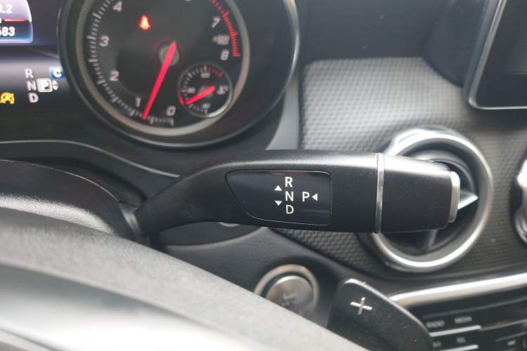 Used Mercedes-Benz GLA 2017 GLA 200 Fashion Model