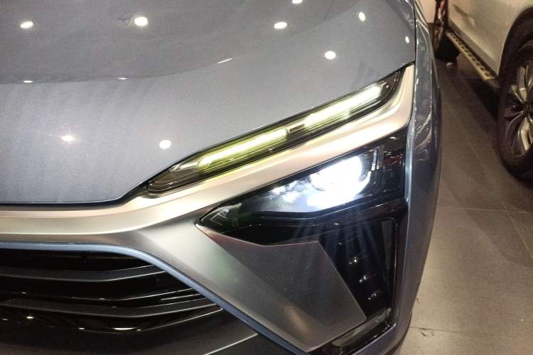 Used Nio ES8 2020 415 KM Signature Edition 7-Seater Version
