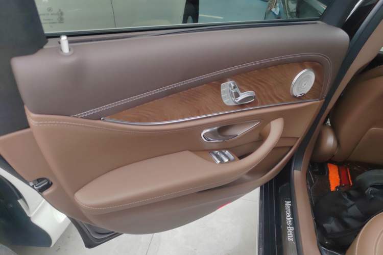 Used Mercedes-Benz E-Class 2019 E 300 L Luxury Model
