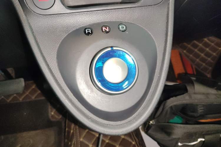 Used ORA Black Cat 2021 301 km Basic Version
