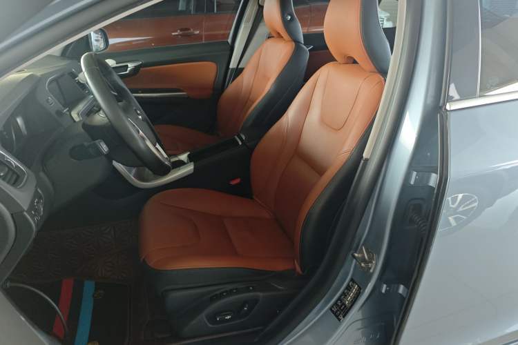 Used Volvo S60 2018 S60L T3 Smart Progress Edition