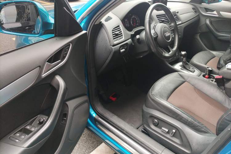 Used Audi Q3 2016 30 TFSI Fashion Model
