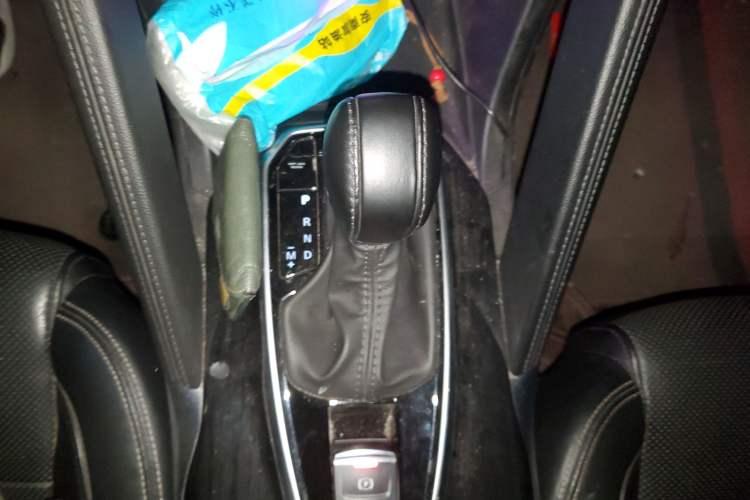 Used Renault Koleos 2017 2.5L Four-Wheel Drive Ultimate Edition