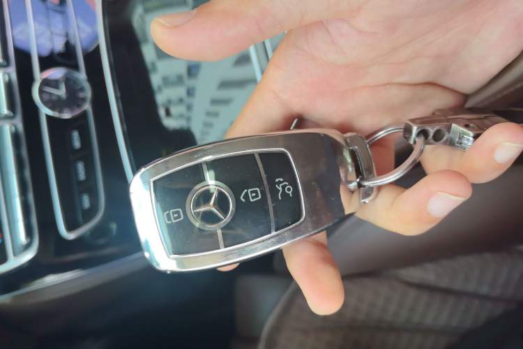 Used Mercedes-Benz E-Class 2017 E 200 L Sport 4MATIC