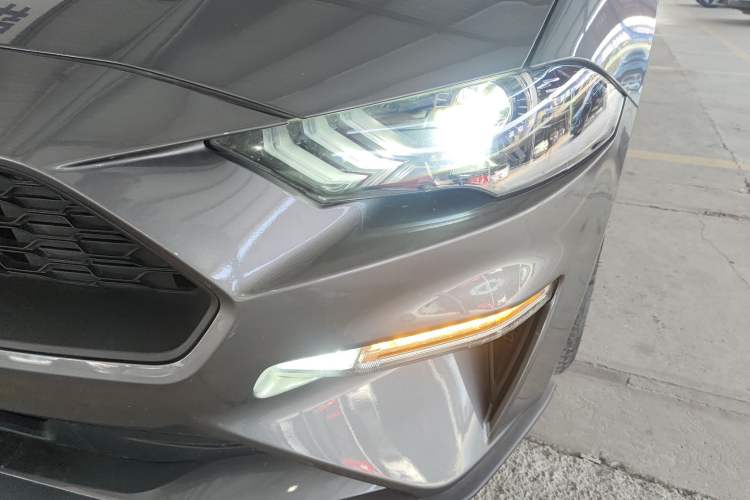 Used Ford Mustang 2021 2.3T EcoBoost
