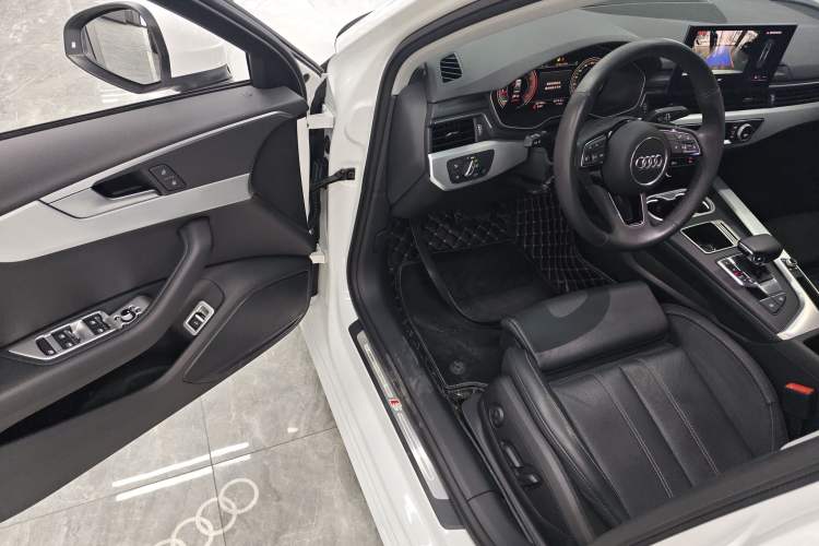 Used Audi A4L 2022 40 TFSI Fashion Dynamic Model
