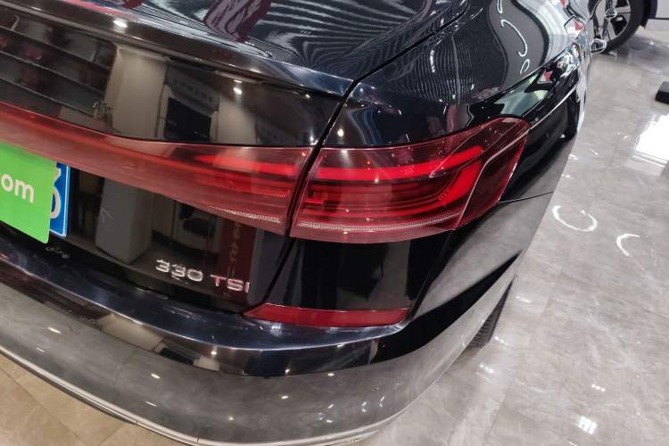 Used Volkswagen Passat 2023 330TSI Prestige Edition
