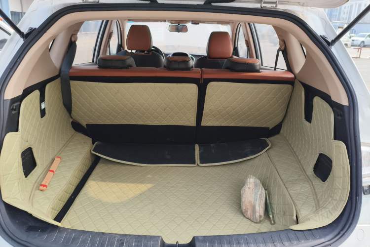 Used Baojun 560 2017 Rhythmic Edition 1.5T Manual Premium Model