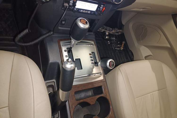 Used Mitsubishi Pajero 2018 V97 3.8L 5-Door GLS Sunroof Dual Differential – Middle East
