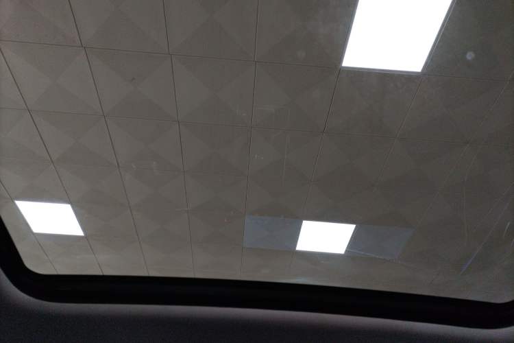 Used Hongqi HS5 2022 Facelifted Version 2.0T Smart Connect Flagship All-Wheel-Drive Edition
