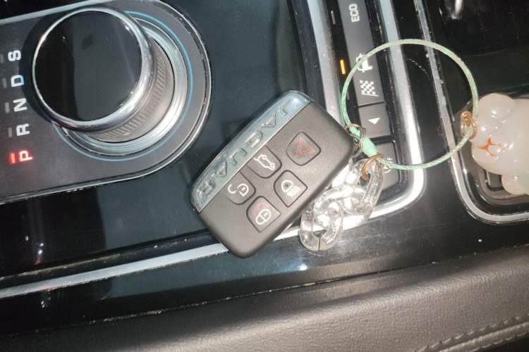 Used Jaguar F-PACE 2019 2.0T Four-Wheel Drive Urban Luxury Edition