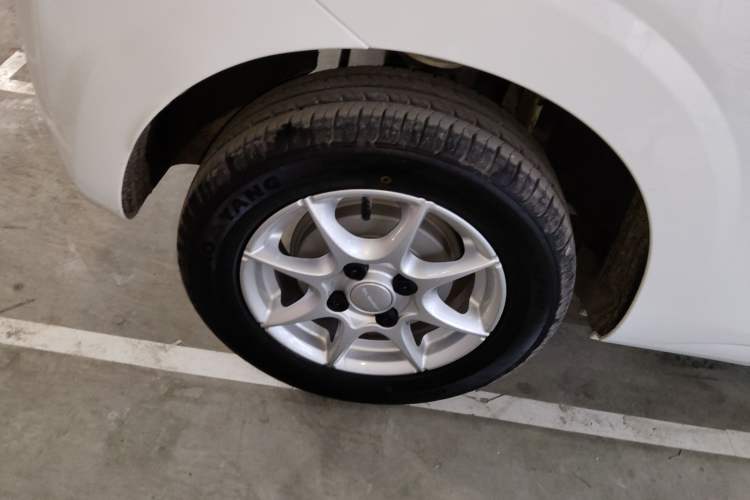 Used Roewe Clever 2022 311km QiQi BoBo Edition