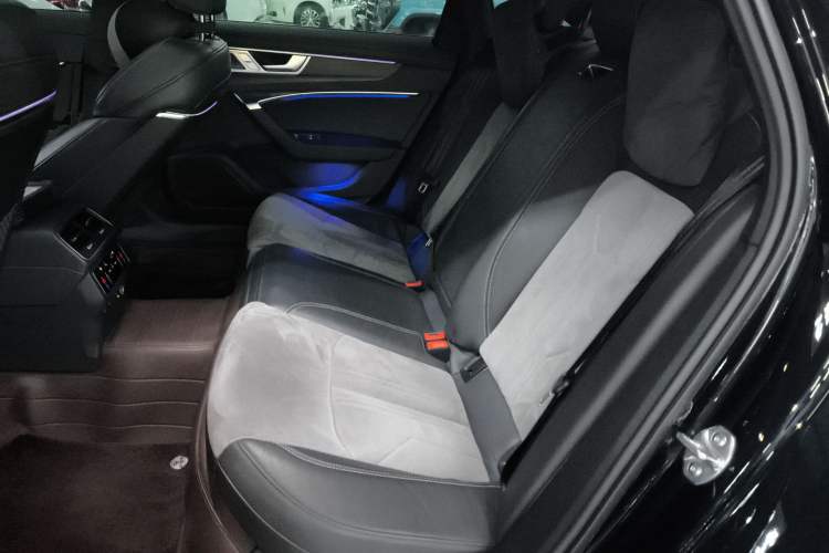 Used Audi A6L 2024 45 TFSI quattro Prestige Dynamic Edition
