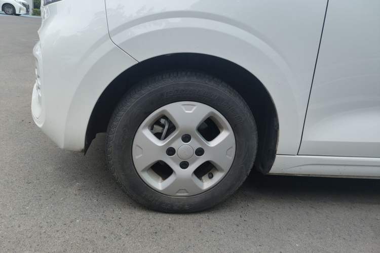 Used Roewe Clever 2021 302km All-Round Version
