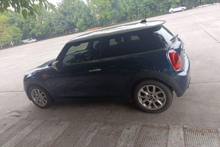 Used  MINI 2014 1.5T COOPER Fun
