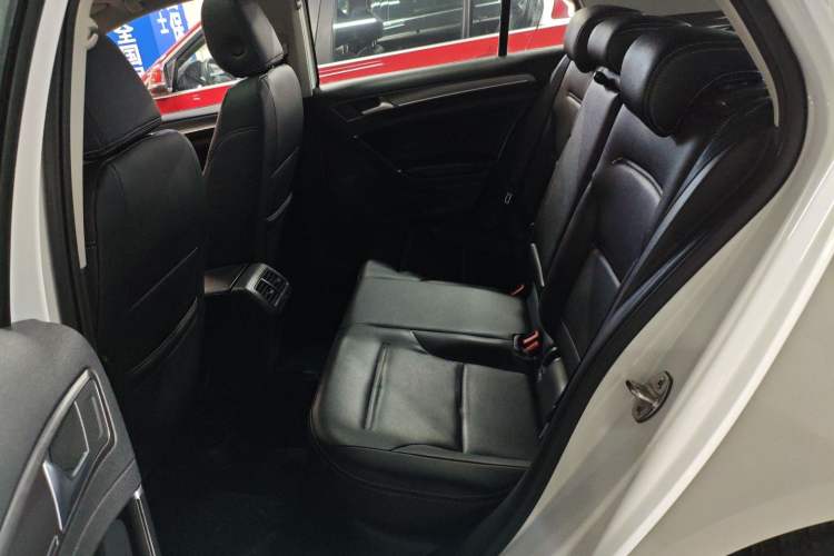 Used Volkswagen Golf 2017 230TSI Automatic Comfort Edition – Celebrating Milestone of One Million Units