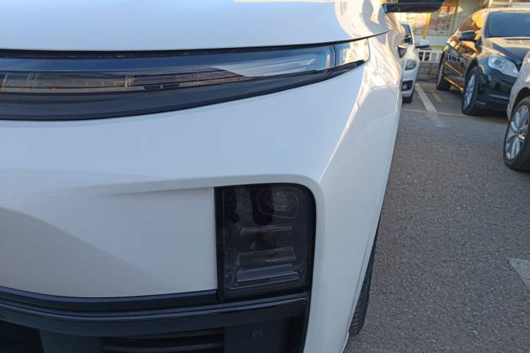 Used Li Auto L7 2023 Pro Model
