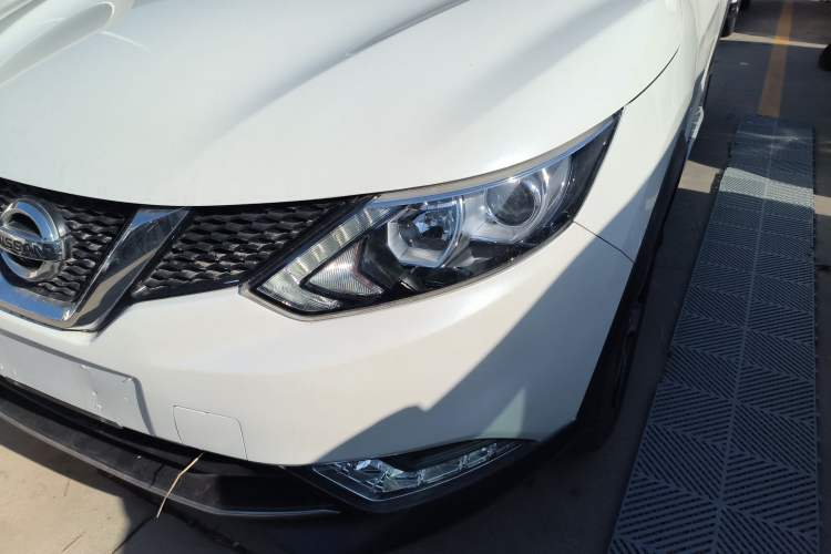 Used Nissan Qashqai 2016 2.0L CVT Luxury Edition
