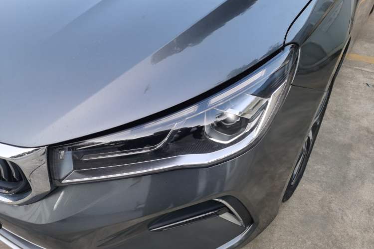 Used Geely Auto Emgrand 2022 4th Generation 1.5L CVT Flagship Model
