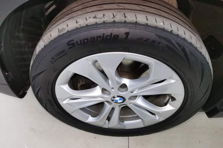 Used BMW X1 2016 sDrive18Li Premium Edition
