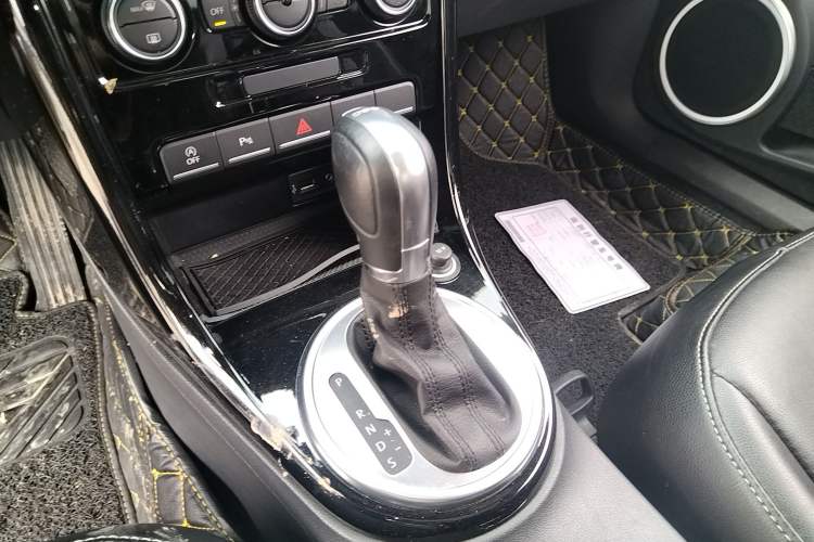 Used Volkswagen Beetle 2018 180TSI Shangle Model
