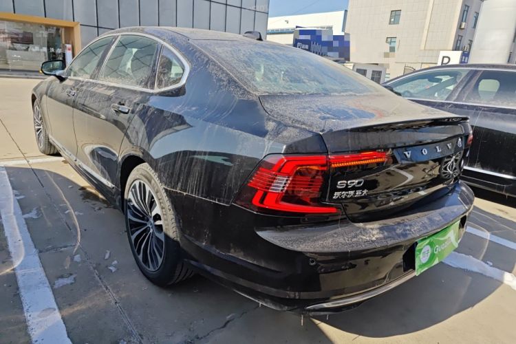 Used Volvo S90 2024 B5 Zhiyi Luxury Edition