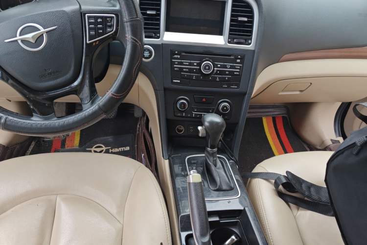 Used Haima M8 2017 1.8T Automatic Model
