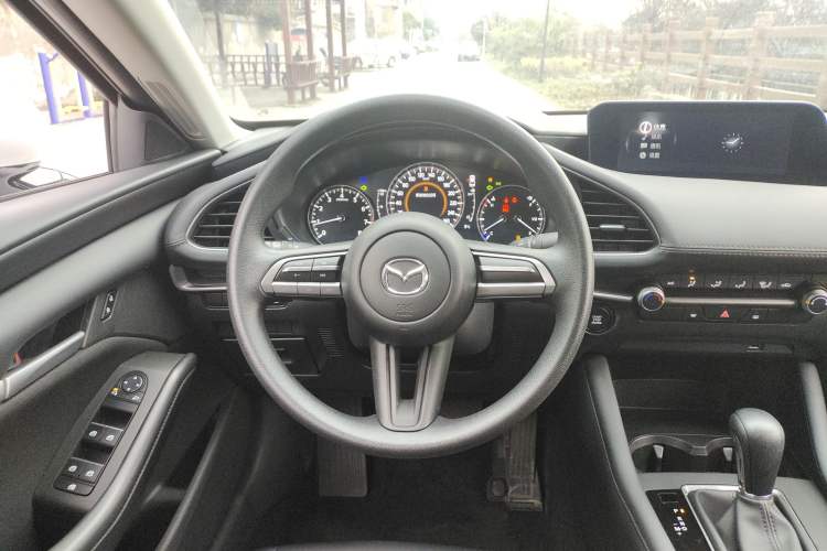 Used Mazda Mazda 3 Axela 2022 2.0L Automatic Zhiqing Edition