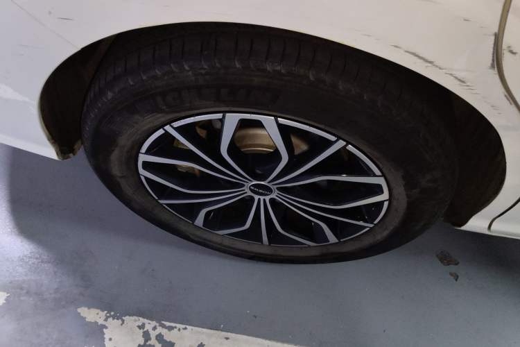 Used Roewe iMAX8 New Energy 2022 Golden Edition
