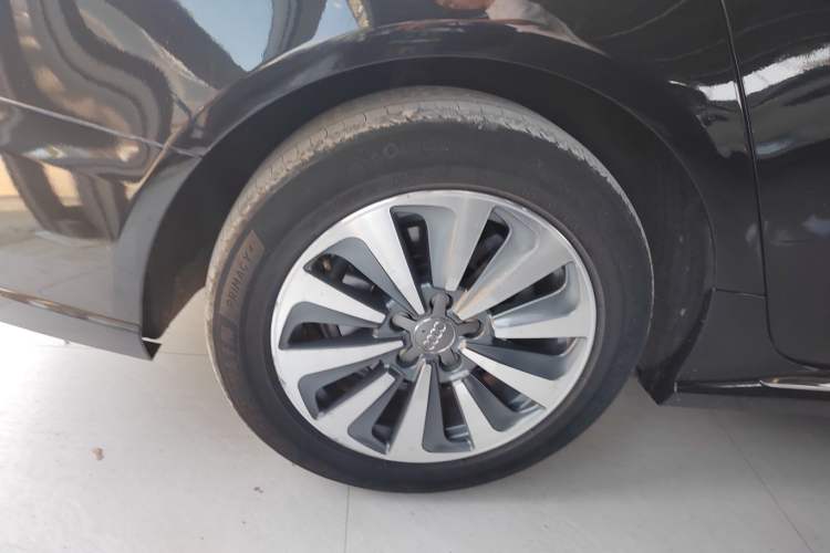 Used Audi A6L 2016 30 FSI Comfort Version
