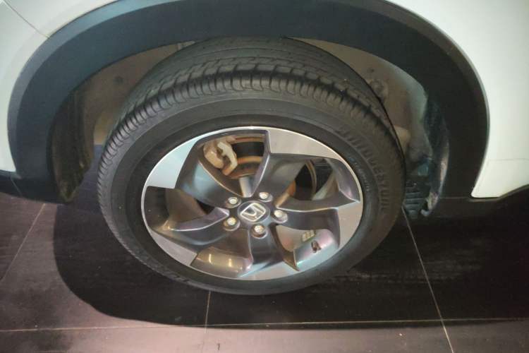 Used Honda Vezel 2017 1.8L CVT Front-Wheel Drive Pioneer Edition