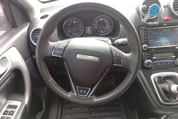 Used Haval H6 2016 Upgraded Model 1.5T Manual Two-Wheel Drive Elite Version