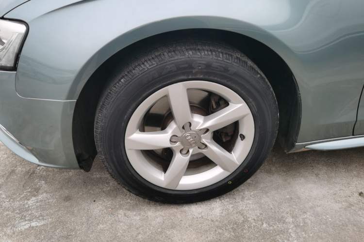 Used Audi A4L 2015 35 TFSI Automatic Standard Model
