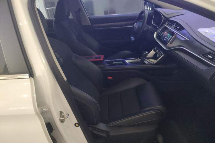 Used Geely Auto Binray 2021 1.4T CVT Asian Games Edition
